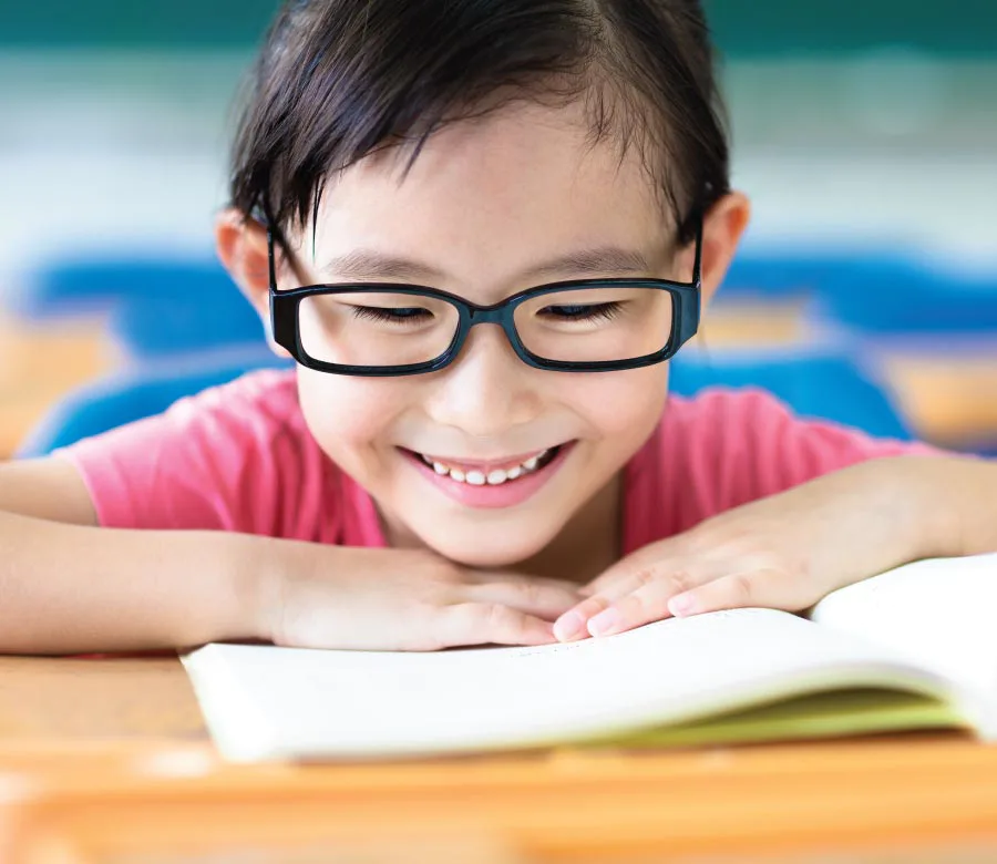 child-reading-myopia.jpg child-reading-myopia.jpg